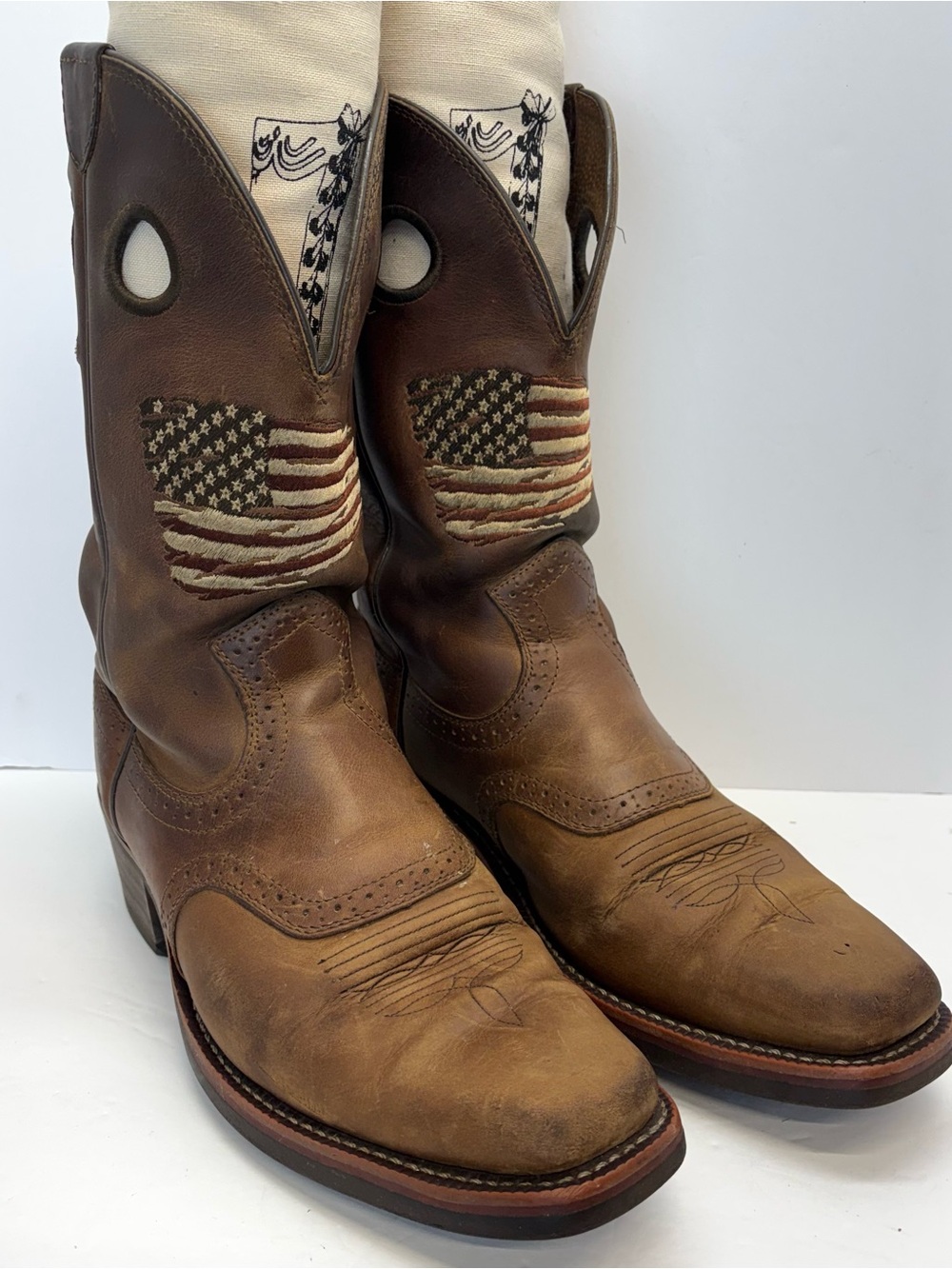 Ariat Circuit Roughstock Wide Square Toe Mens 10 D Medium Weathered Tan USA Flag